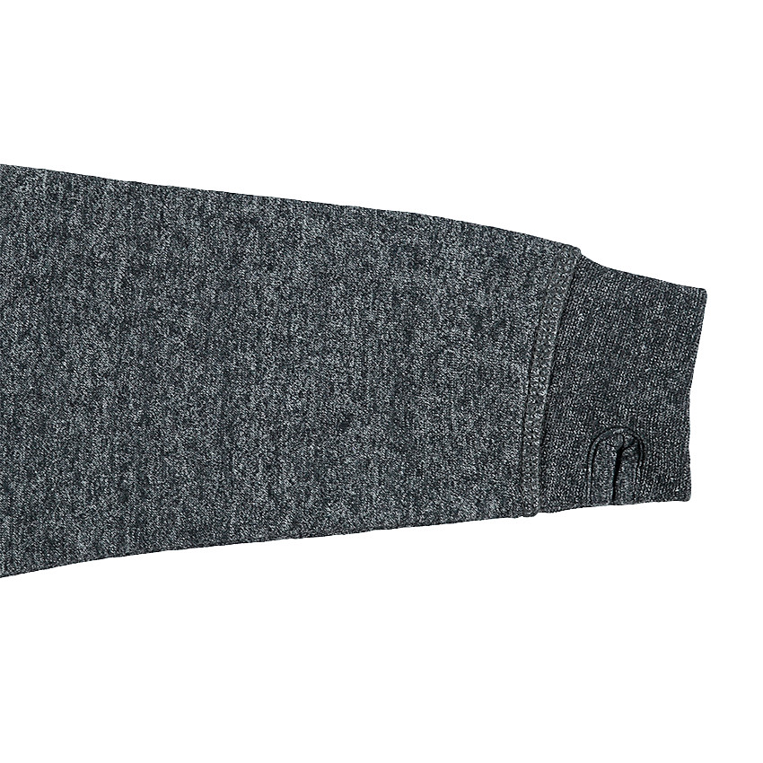 Gilet en molleton avec ouverture en biais et poches zippées 