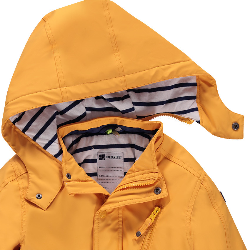 Coupe-vent en gomme à capuche amovible 