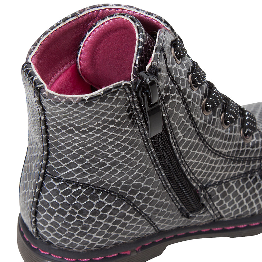 Bottillons imprimés effet serpent avec étoile en sequins 