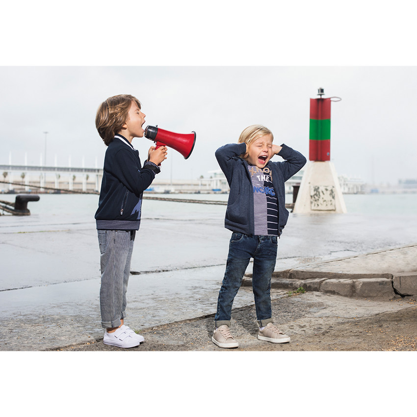 Tee-shirt manches longues à rayures et inscription en bouclette 