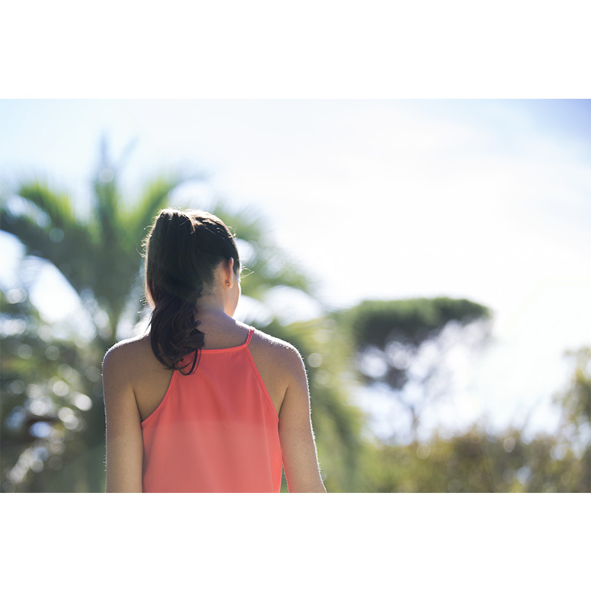 Tunique de grossesse à fines bretelles avec lien de resserrage  