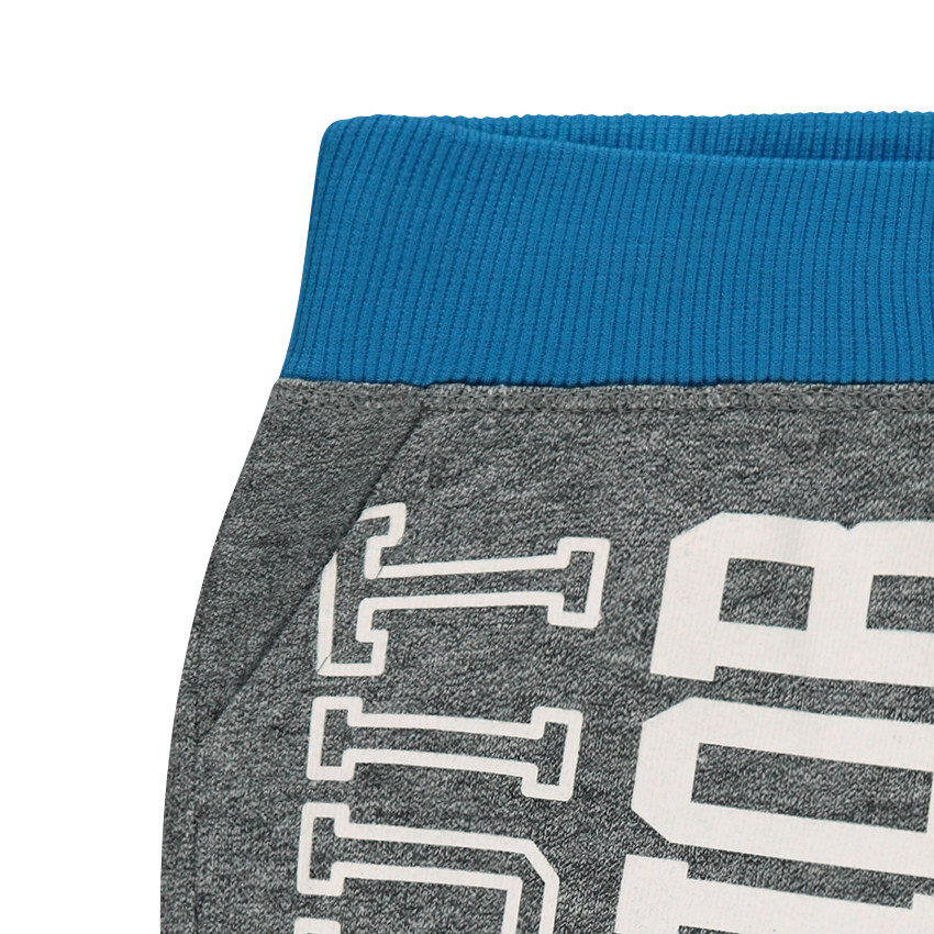 Bermuda en molleton avec inscription printée 