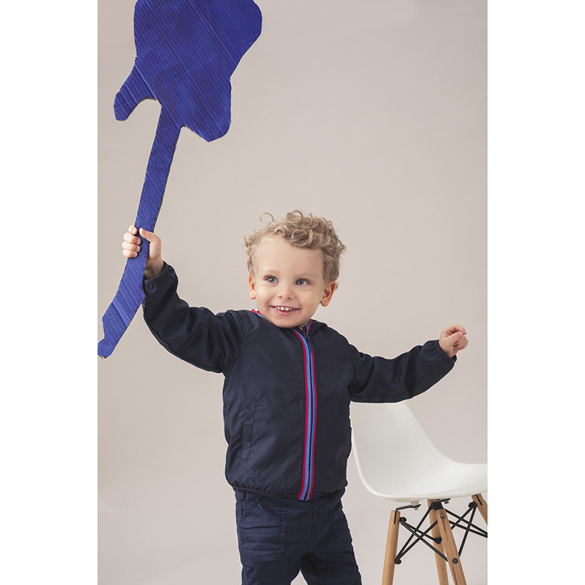 Coupe-vent bleu marine doublé jersey à rayures 