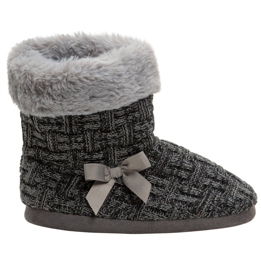 Chaussons forme bottes en tricot avec doublure en fausse fourrure 
