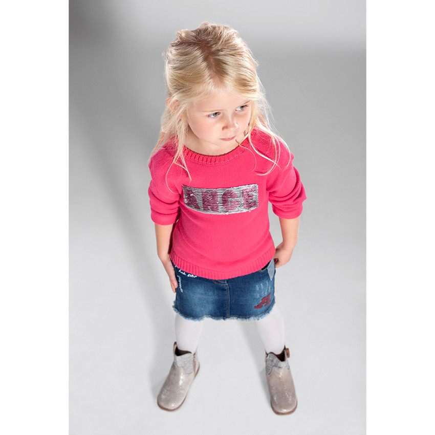 Jupe en jeans avec ceinture pailletée amovible et broderies 