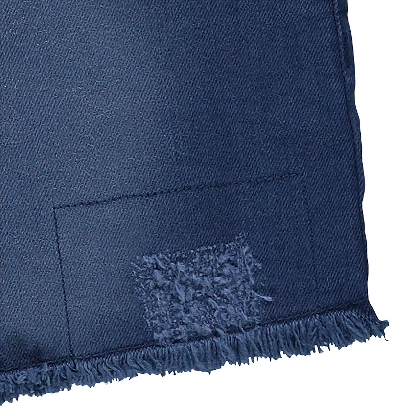 Short en jeans à franges 