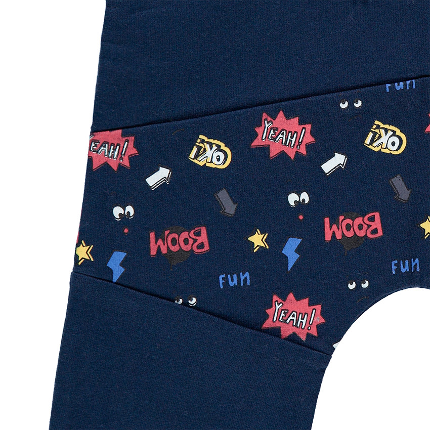 Jogging en molleton avec imprimé esprit BD placé 