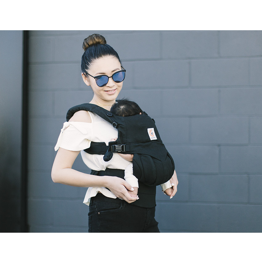 Porte-bébé Omni 360 tout-en-un - Pure Black 