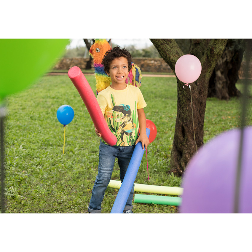 Jeans effet used et crinkle avec ceinture amovible et ajustable 