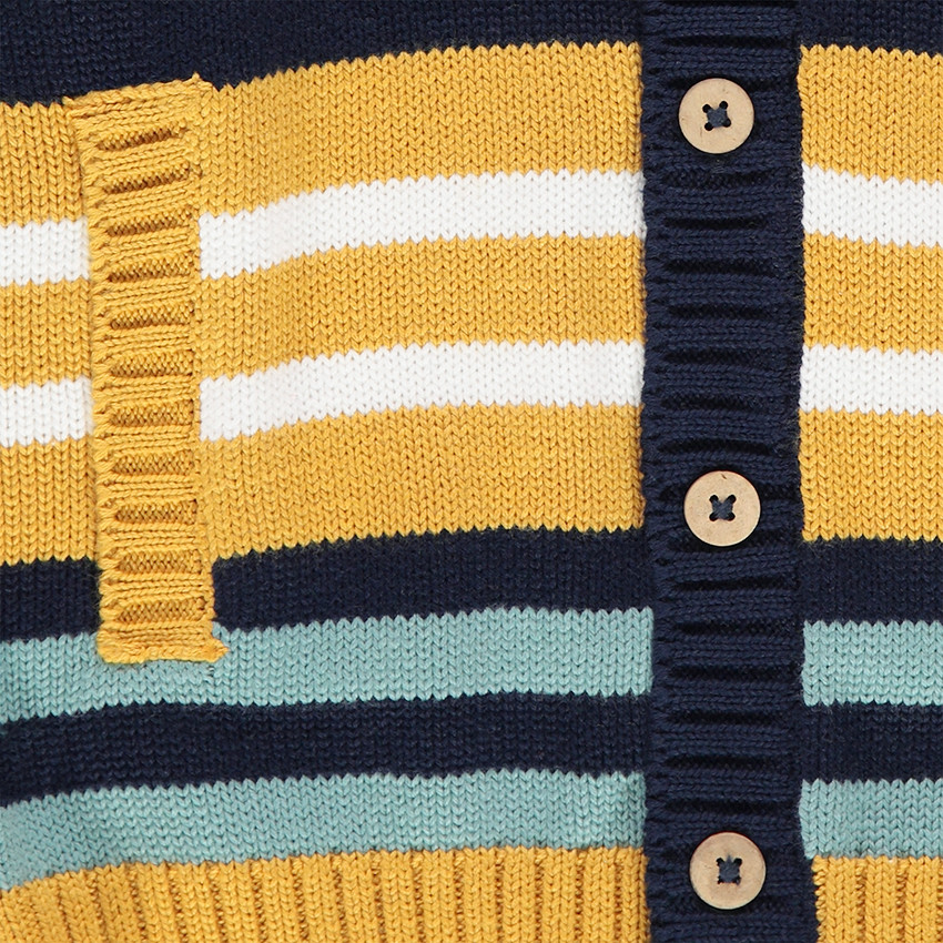 Gilet en tricot avec rayures jacquard all-over 