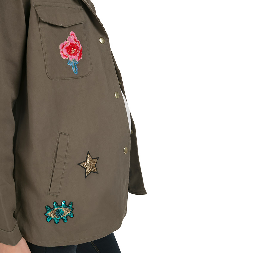 Veste de grossesse kaki avec fleurs brodées 