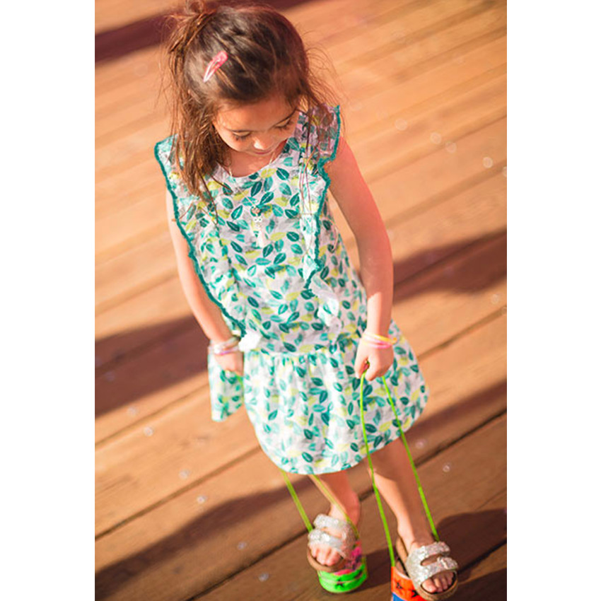 Robe imprimée feuilles all-over avec manches volantées 