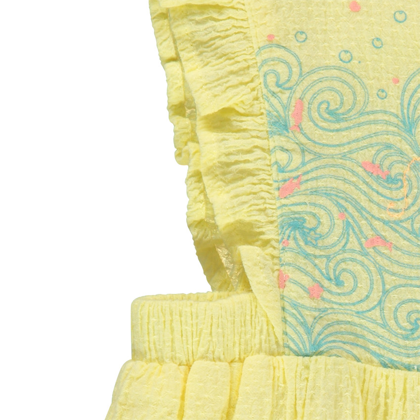 Combinaison courte avec volants et print fantaisie 