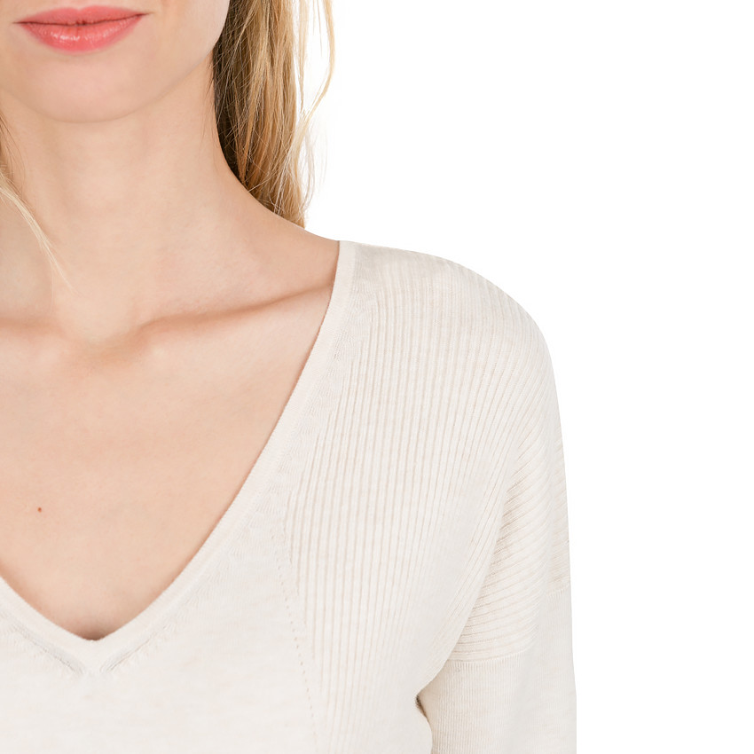 Pull de grossesse en tricot fin col V 