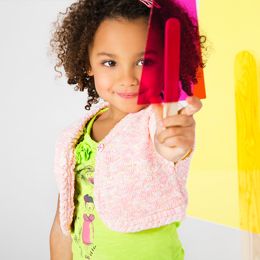 Gilet court manches courtes forme boléro en mailles mélangées 