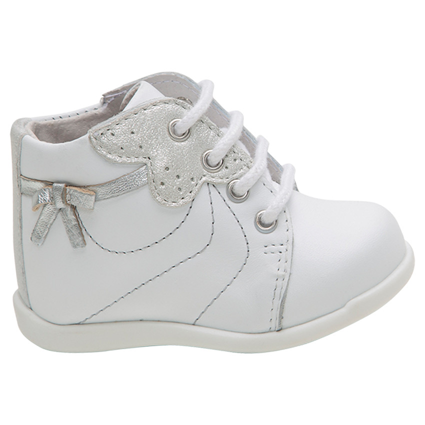 Bottillons en cuir avec empiècements argentés 