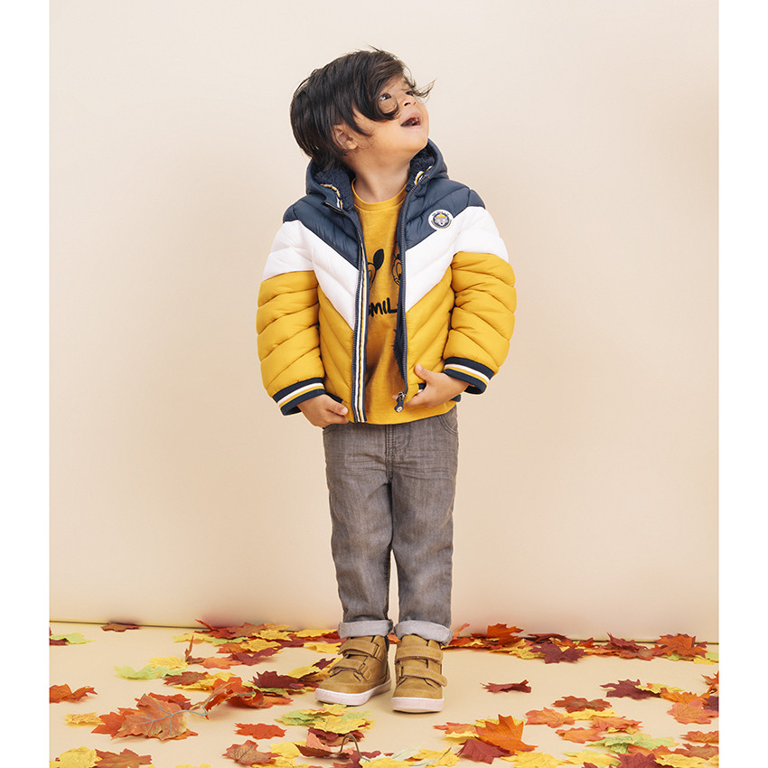 Doudoune matelassée tricolore à  capuche 