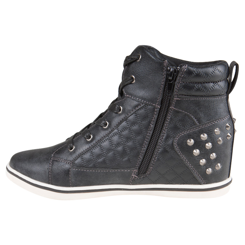 Bottillons noirs à lacets effet matelassé avec talon compensé 