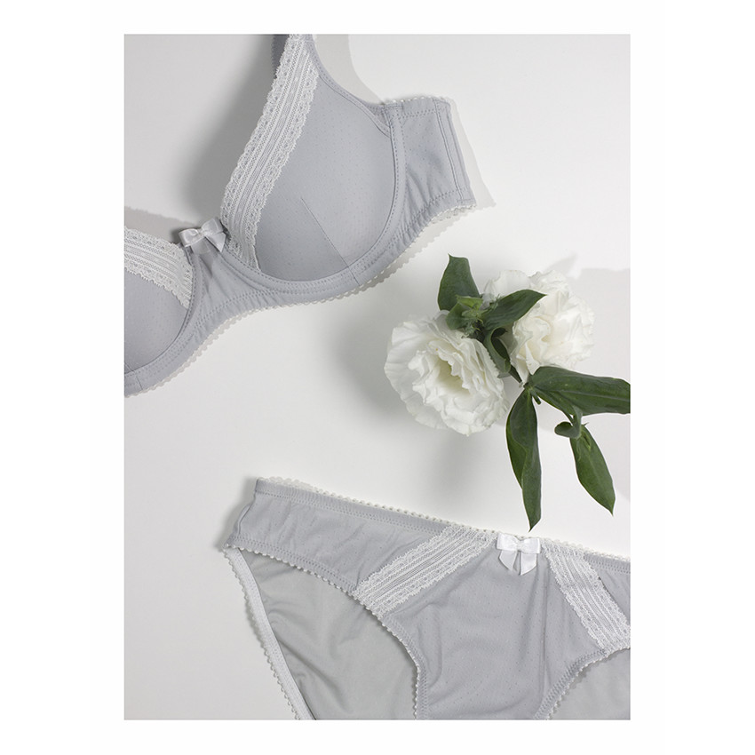 Soutien-gorge d'allaitement avec empiècements en dentelle 