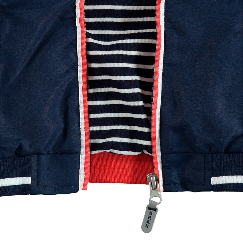 Coupe-vent uni à capuche avec doublure en jersey 