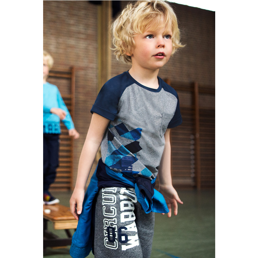 Bermuda en molleton avec inscription printée 