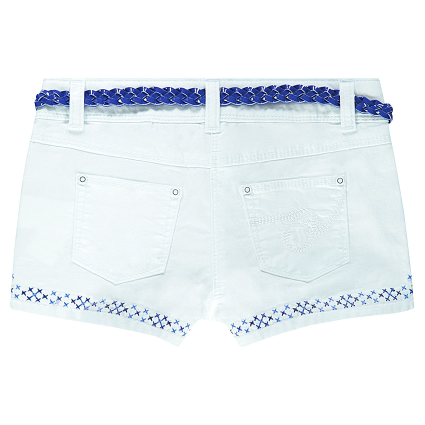 Short brodé à ceinture tressée 