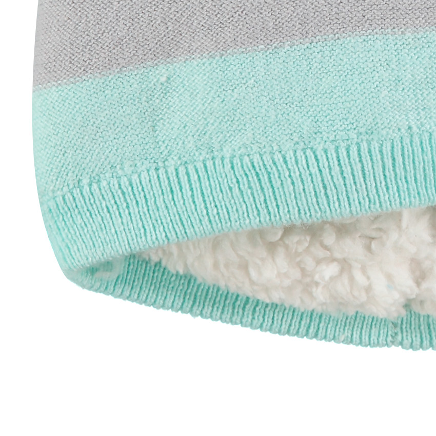 Bonnet en tricot doublé sherpa avec oreilles en relief 