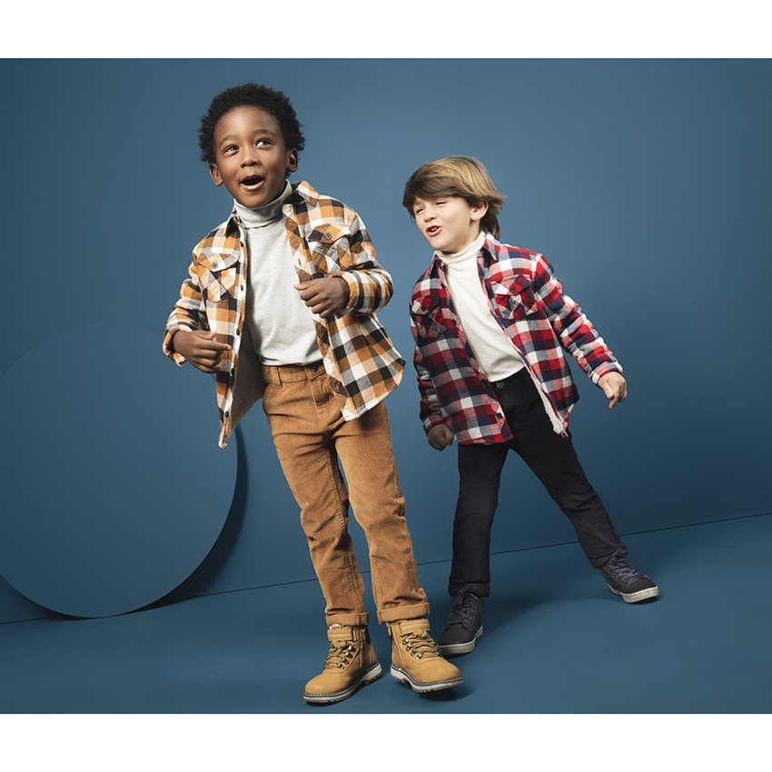 Bottillons effet cuir camel avec doublure sherpa 