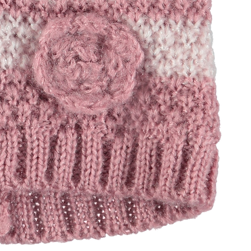 Bonnet en tricot rayé avec fleur fantaisie 