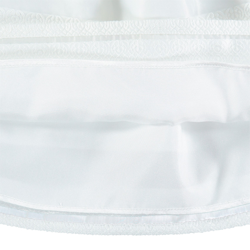 Robe de cérémonie blanche avec rayures et noeud satiné 