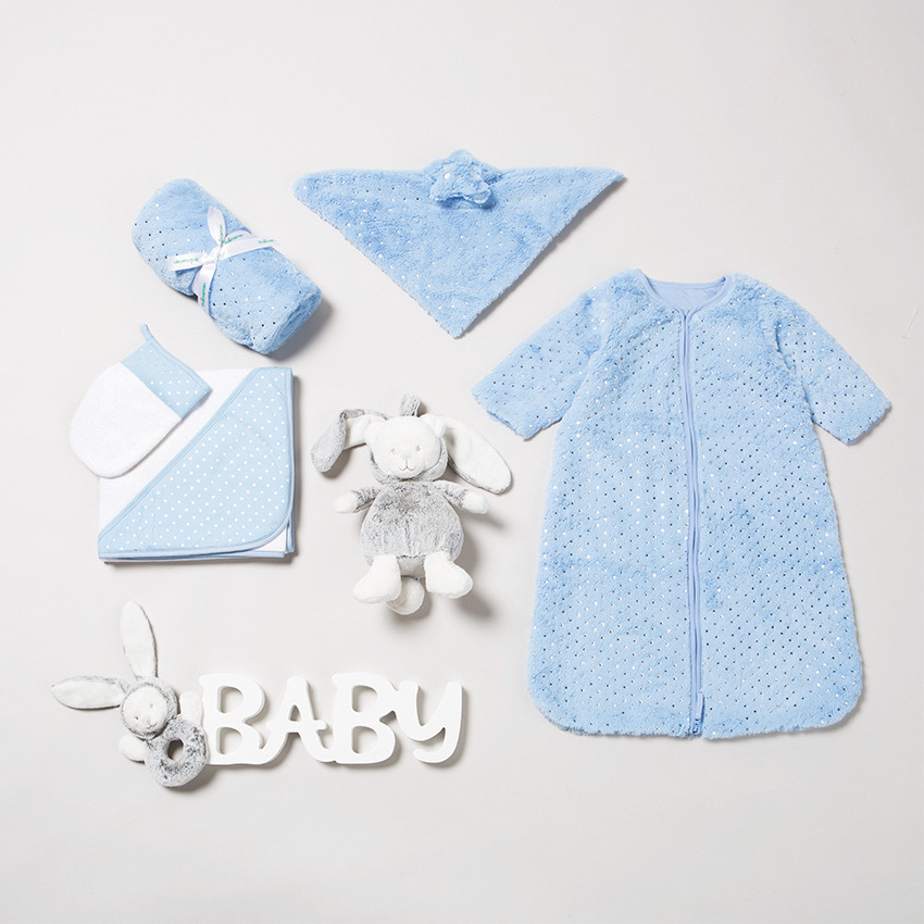 Mot "BABY" en bois peint 