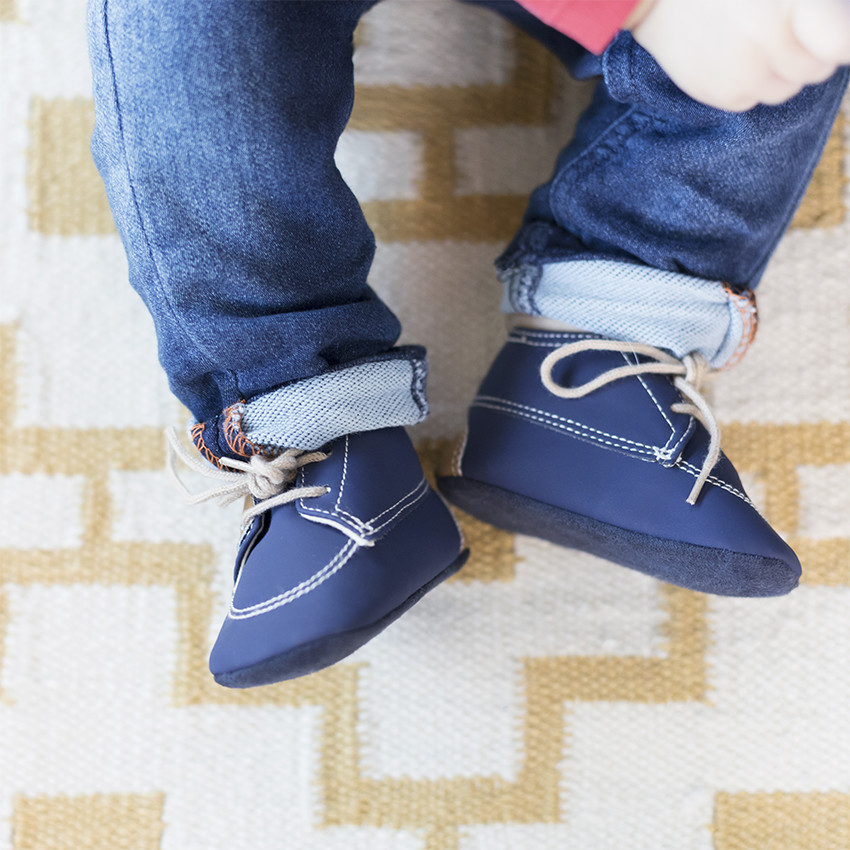 Bottillons souples à lacets 