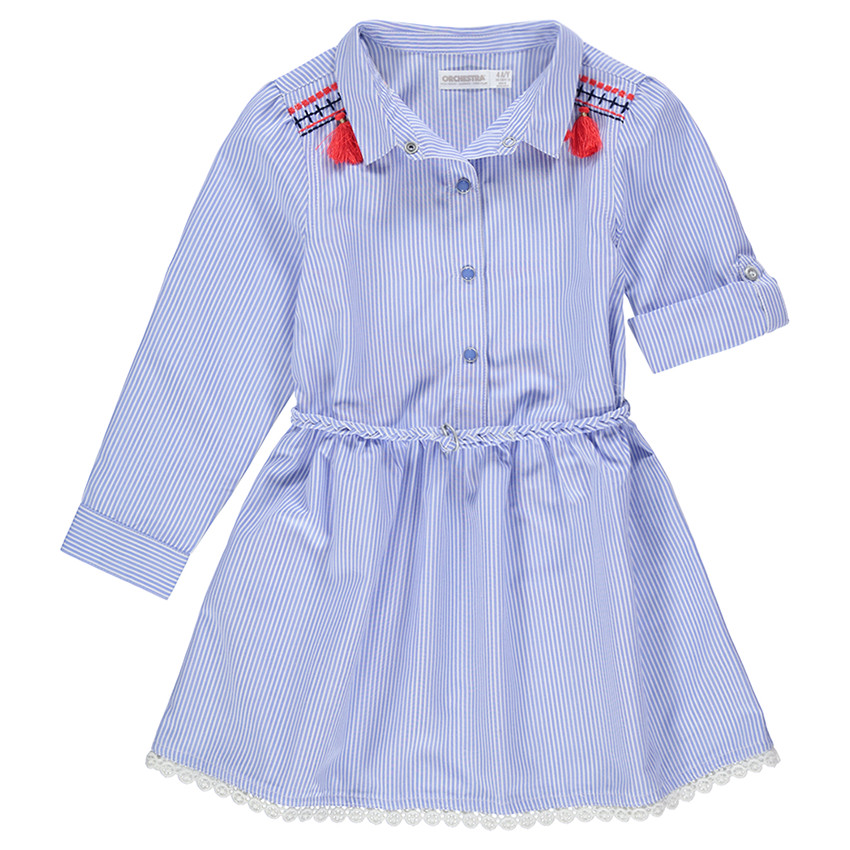Robe chemise à fines rayures avec ceinture tressée 