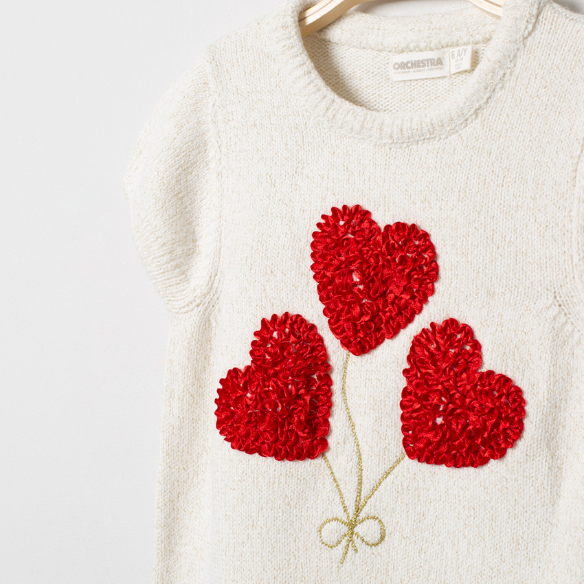 Robe manches courtes en tricot motif coeurs 