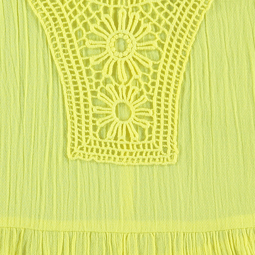 Top en crépon fantaisie et crochet 