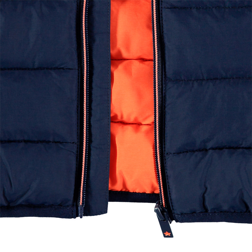 Doudoune légère matelassée avec sac de transport 