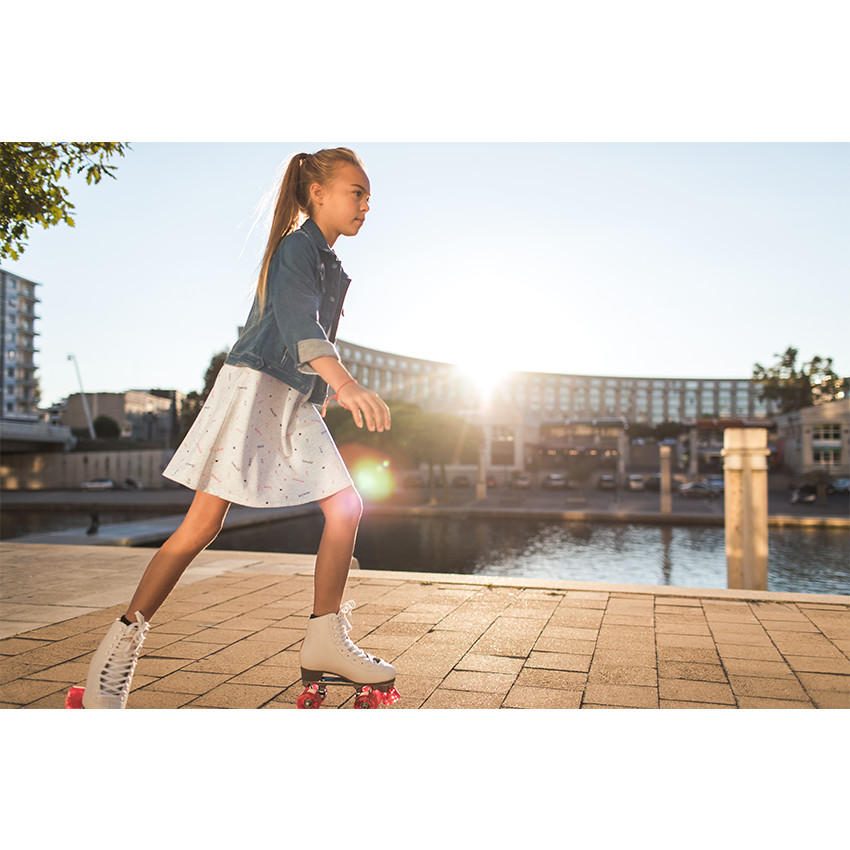 Robe en molleton avec manches volantées et mot printé 