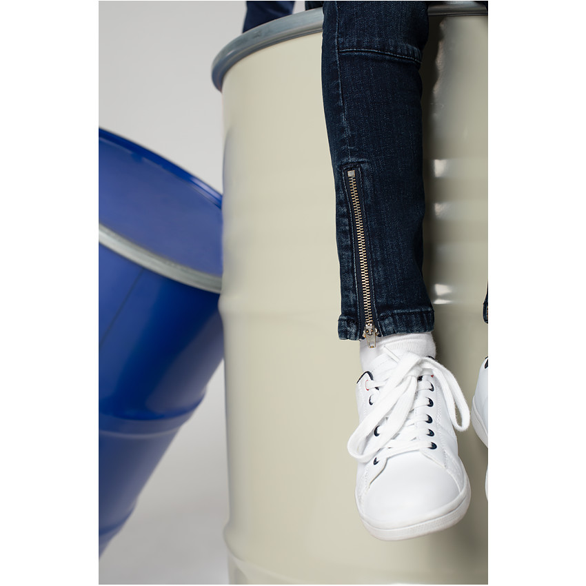 Junior - Jeans effet used et crinkle avec découpes et déchirures 