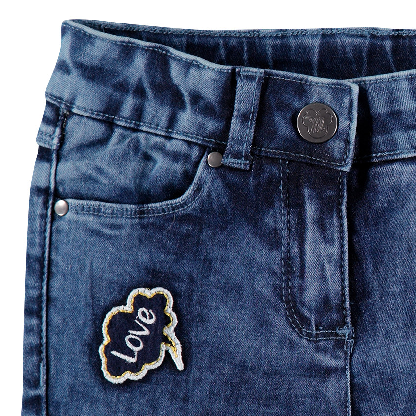 Pantacourt en jeans avec badges brodés Minnie Disney 